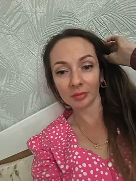Snapshot of PinkPrincess35 chatting on 21, 7, 2026 PinkPrincess35 online show from 21, 7, 2026