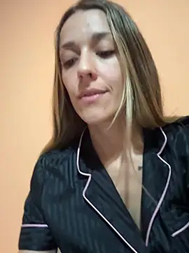 Snapshot of erosiaa chatting on 18, 7, 2026 erosiaa online show from 18, 7, 2026