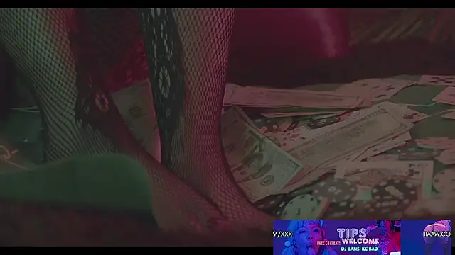 iiaaw online show from 23, 7, 2026