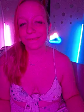 Snapshot of XxMs_StarzxX chatting on 16, 6, 2026 XxMs StarzxX online show from 16, 6, 2026