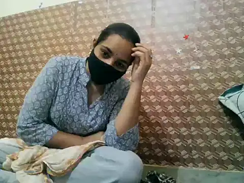 Nisha As online show from 17, 7, 2026