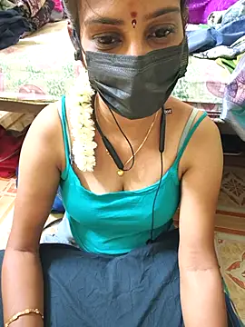 Snapshot of Tamil--vani69 chatting on 5, 8, 2026 Tamil--vani69 online show from 5, 8, 2026