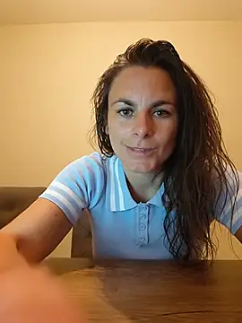 WildSweetheartXO online show from 6, 8, 2026