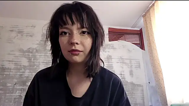 YunLettinga online show from 30, 7, 2026