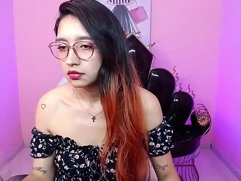 Nahomi xxx online show from 17, 7, 2026