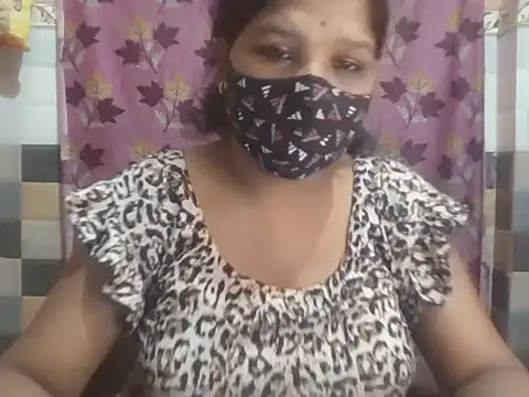 Rashmi Cute online show from 22, 7, 2026