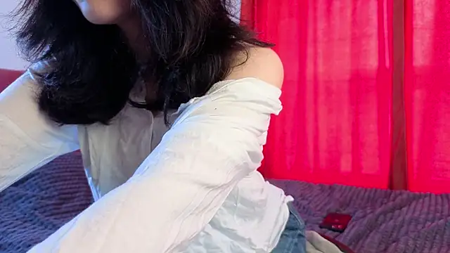 Mira Rin online show from 27, 7, 2026