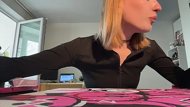 Snapshot of AnastaciaUltsch chatting on 20, 7, 2026 AnastaciaUltsch online show from 20, 7, 2026
