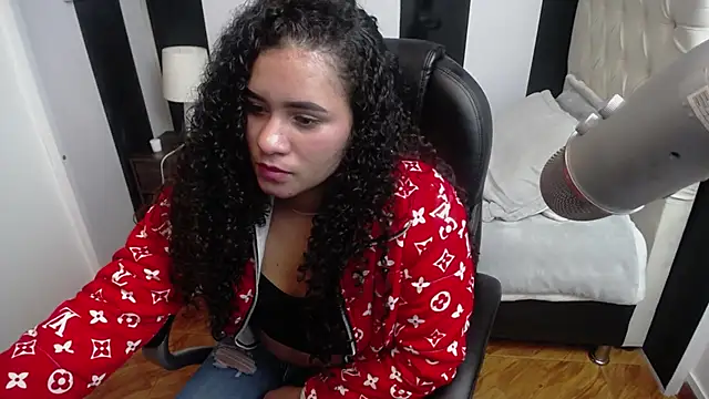 aurora scott online show from 17, 7, 2026
