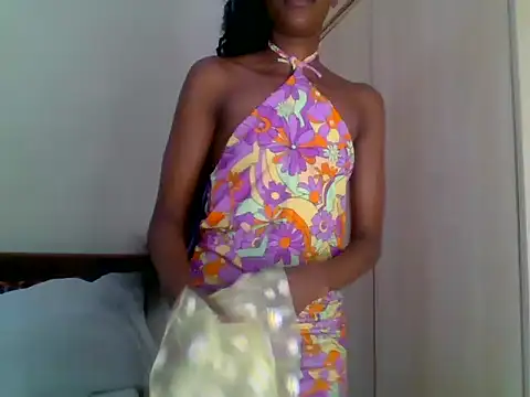 Snapshot of firstlady-queen chatting on 21, 7, 2026 firstlady-queen online show from 21, 7, 2026