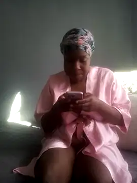 Snapshot of Mrs_Chocolate22 chatting on 20, 7, 2026 Mrs Chocolate22 online show from 20, 7, 2026