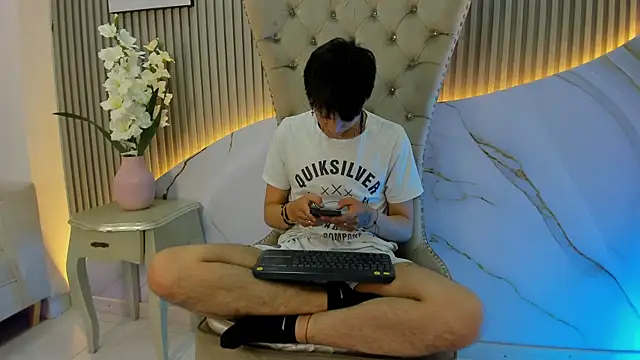 Snapshot of Luucky_Strike chatting on 21, 7, 2026 Luucky Strike online show from 21, 7, 2026