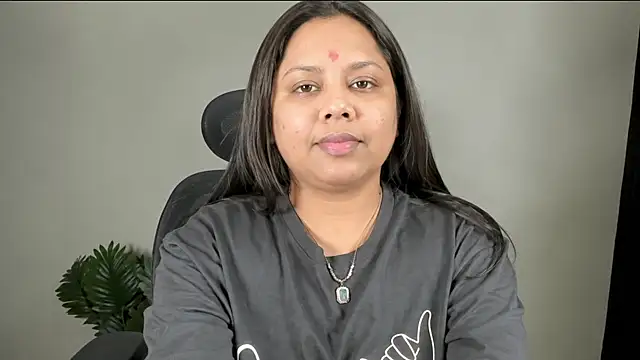 Snapshot of Suku_love2 chatting on 18, 7, 2026 Suku love2 online show from 18, 7, 2026