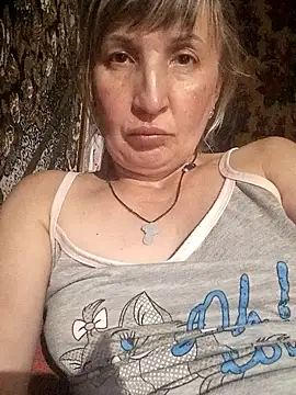 Snapshot of BellaBlum777 chatting on 18, 7, 2026 BellaBlum777 online show from 18, 7, 2026