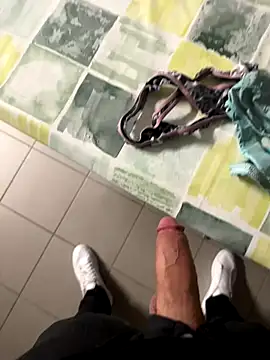 swissboy22 online show from 22, 10, 2025