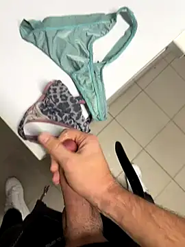 swissboy22 online show from 18, 10, 2025