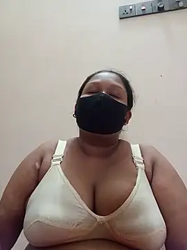 Snapshot of Parul_--akter chatting on 20, 7, 2026 Parul --akter online show from 20, 7, 2026