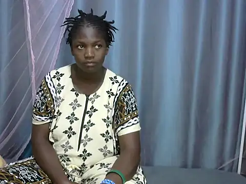 Snapshot of Shee_zuli chatting on 21, 7, 2026 Shee zuli online show from 21, 7, 2026