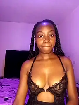 DreamyDollXX online show from 4, 8, 2026