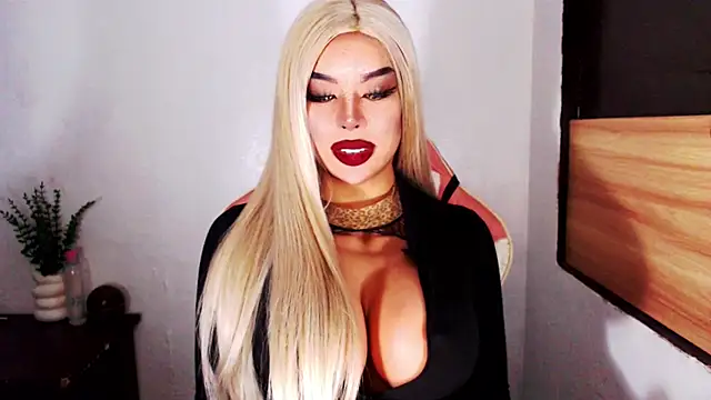 Snapshot of DominantxSheena chatting on 23, 7, 2026 DominantxSheena online show from 23, 7, 2026