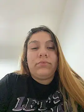 ninaa81 online show from 26, 7, 2026