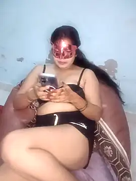Komal hot76 online show from 30, 7, 2026