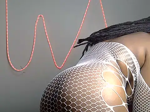 Lunarluxee online show from 3, 8, 2026