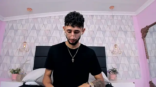 MatteoLaurent online show from 23, 7, 2026
