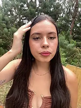 Emma torr3s online show from 22, 7, 2026