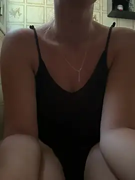 AmberRoseKnight online show from 22, 7, 2026