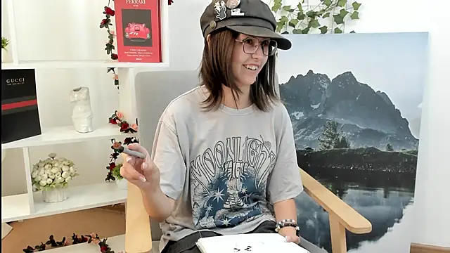 ZoilaSydnes online show from 24, 7, 2026