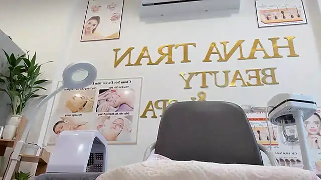 Katy Bae online show from 19, 9, 2025