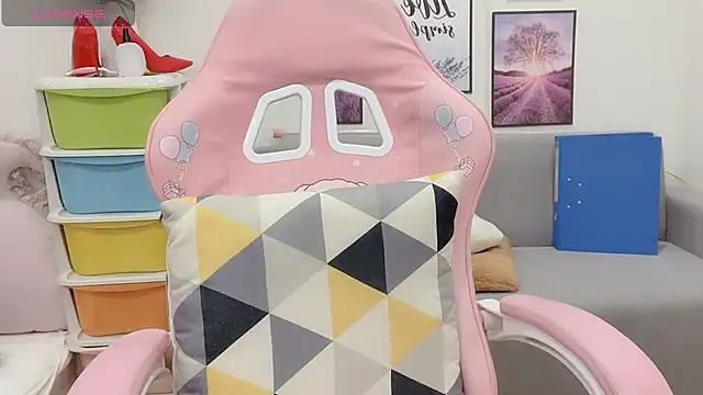 Katy Bae online show from 1, 3, 2025