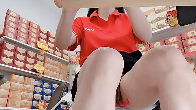 Snapshot of Katy_Bae chatting on 14, 3, 2026 Katy Bae online show from 14, 3, 2026