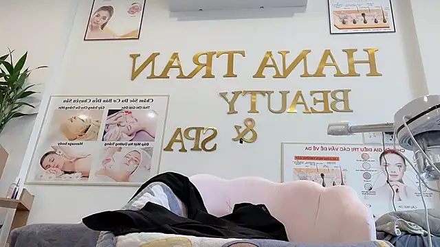 Katy Bae online show from 17, 10, 2025