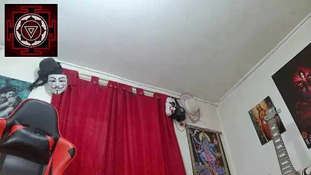 Amanda Valeska online show from 1, 11, 2025