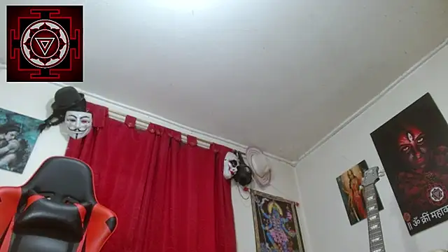 Amanda Valeska online show from 6, 11, 2025