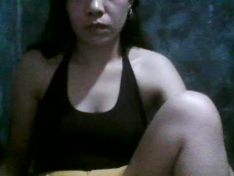 Snapshot of maureen0 chatting on 23, 7, 2026 maureen0 online show from 23, 7, 2026