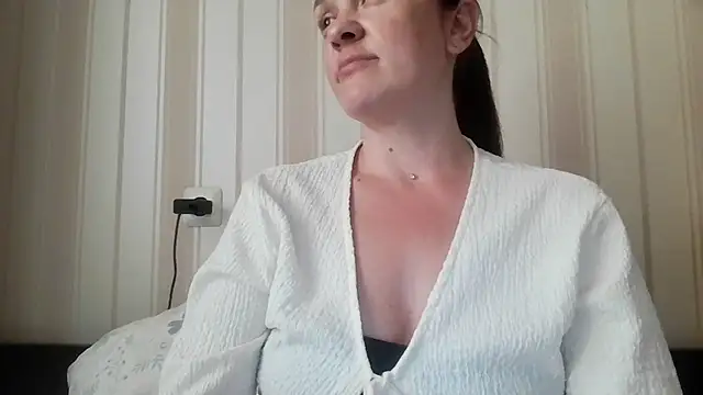 Snapshot of AbigailBlue chatting on 2, 8, 2026 AbigailBlue online show from 2, 8, 2026