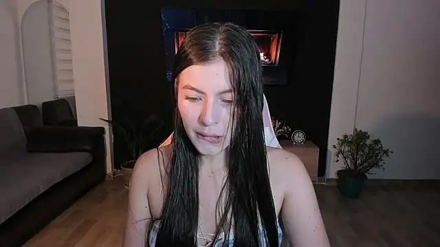 Hillary myers   online show from 25, 7, 2026