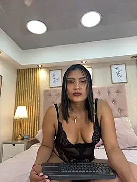 Snapshot of Taylor_Velvet chatting on 25, 7, 2026 Taylor Velvet online show from 25, 7, 2026
