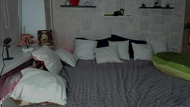 AleksandraCandy online show from 23, 7, 2026