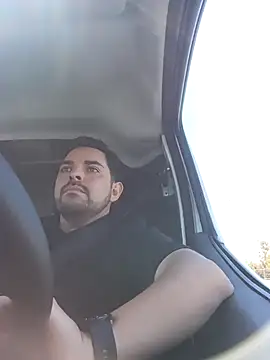 robredoj online show from 6, 10, 2025