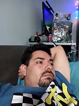 Snapshot of robredoj chatting on 22, 12, 2025 robredoj online show from 22, 12, 2025