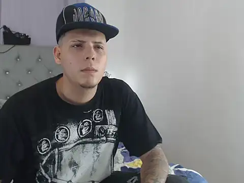 AnthoonyReyes online show from 24, 7, 2026