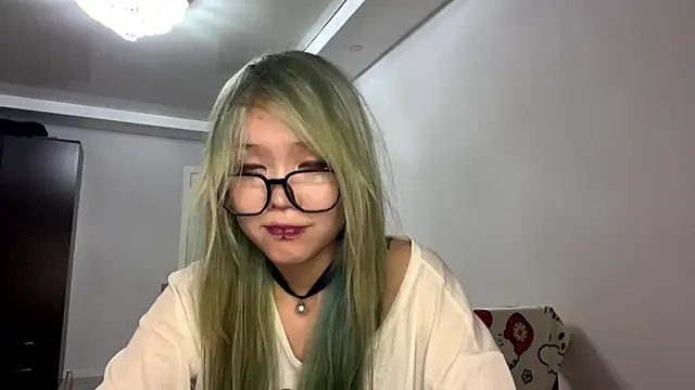 Snapshot of KairiNox chatting on 25, 7, 2026 KairiNox online show from 25, 7, 2026