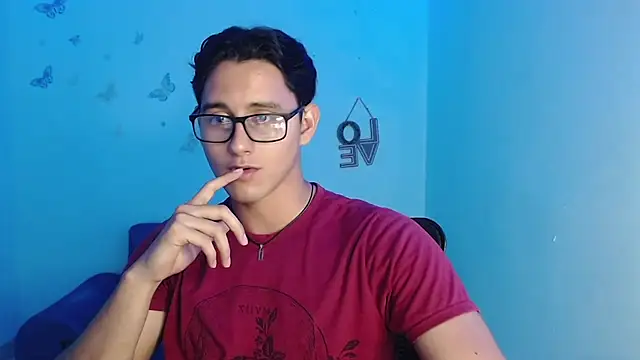Apolo1sex24 online show from 25, 7, 2026