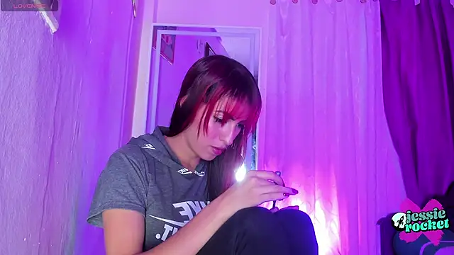 jessierocketx online show from 18, 11, 2025