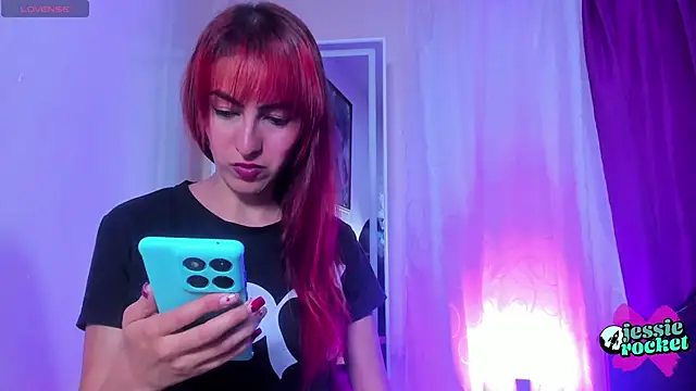 jessierocketx online show from 15, 10, 2025