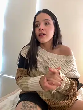 IvyValentine online show from 8, 10, 2025